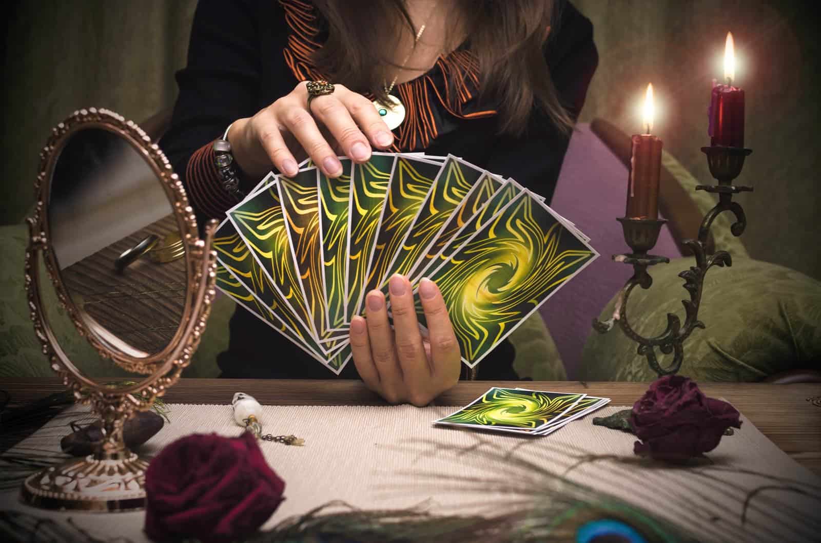 Najjeftiniji tarot majstori